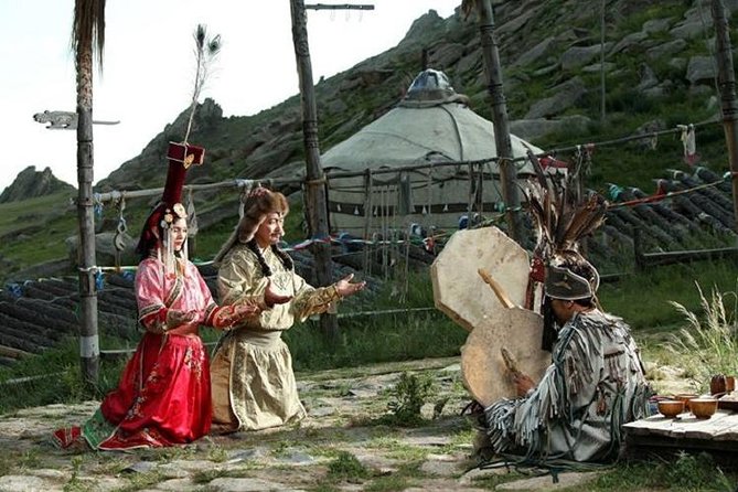 1 Session with Shaman and know your future tour - What You’re Really Paying For at a Ulaanbaatar Shaman Shrine