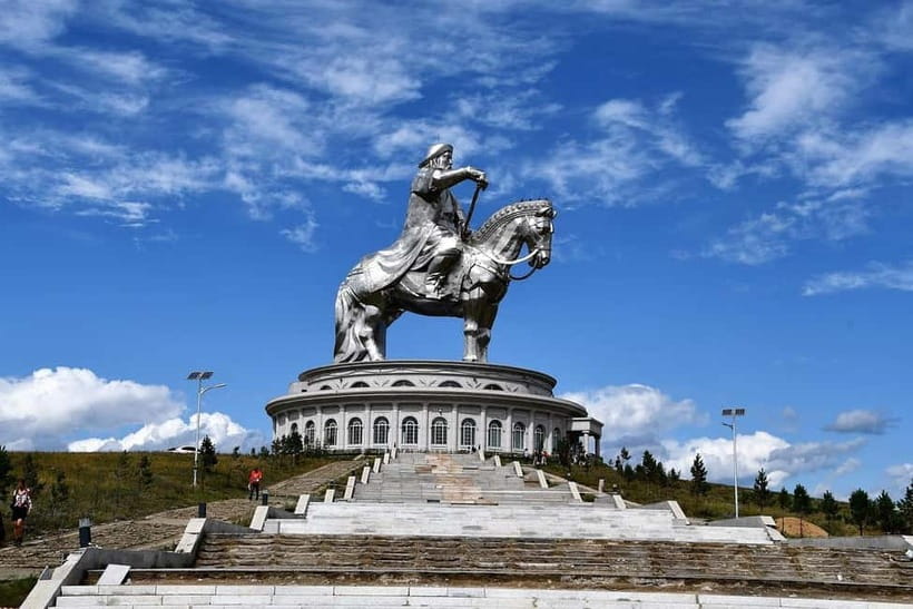 4 Day Best of Central Mongolia tour, Chinggis Khan statue - Day 1 Kharkhorin, Erdenezuu, and yurts in the Orkhon River world