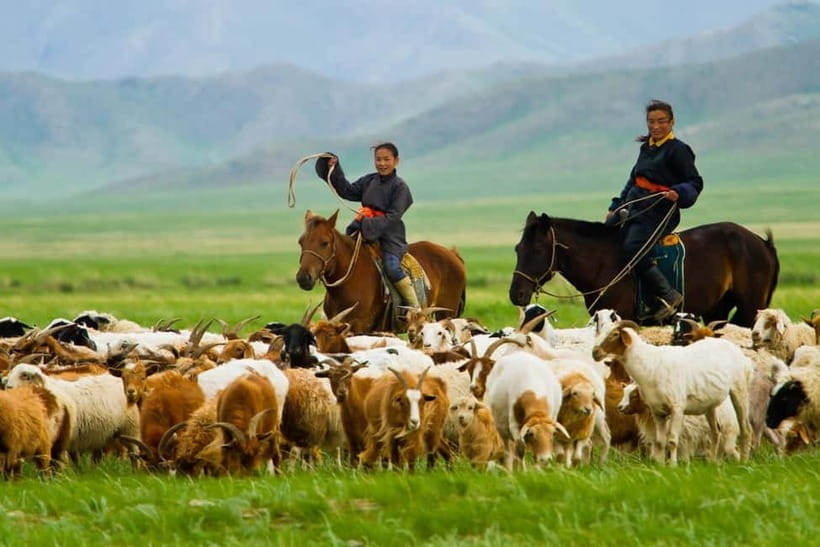 5 day Central Mongolia and Nomad stay tour - Day 4: Kharkhorum and Erdene Zuu, plus Tuvkhun Temple and a mini concert night