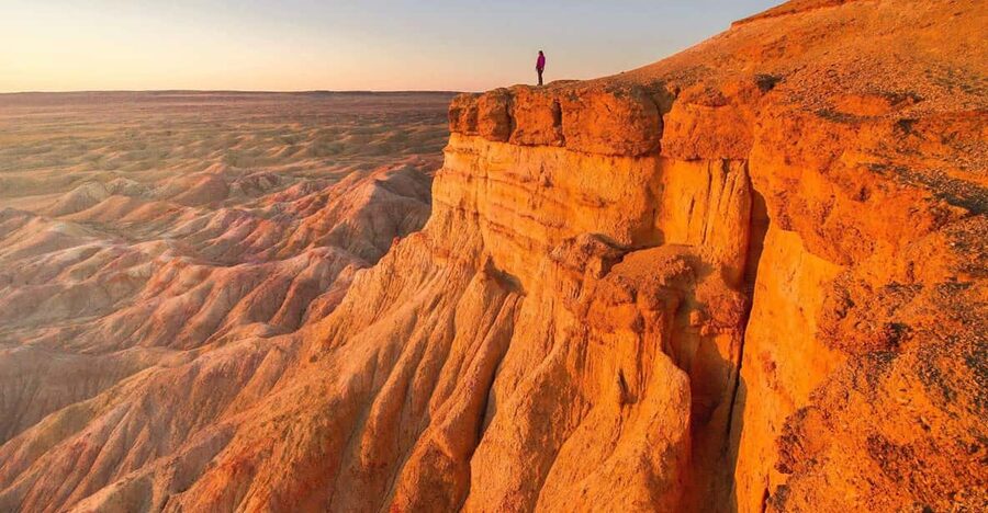 Best 6-Day Gobi Tour Discover Mongolia - Ger hostels, showers, and the food reality you should plan for