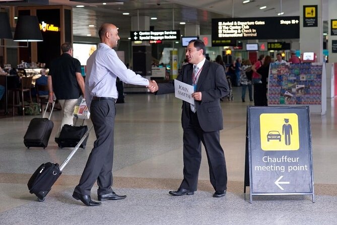 Best of Mongolia 5 days ( complimentary airport services ) - Airport-to-desert ease in Ulaanbaatar