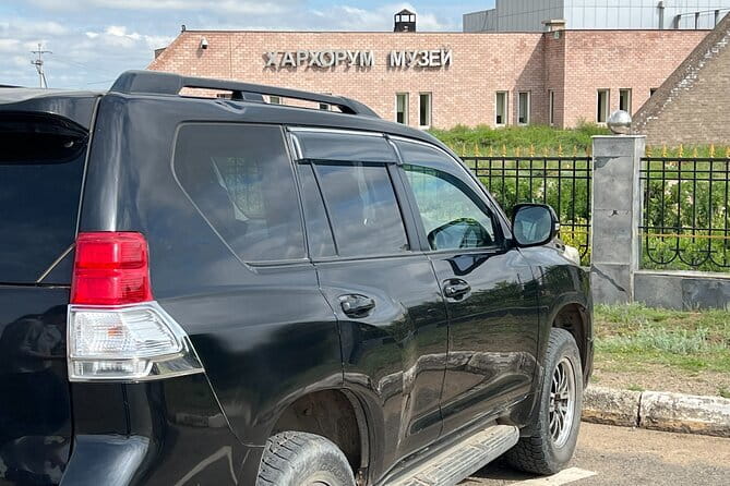 Full Day Chinggis Khaan Statue & Terelj NP Tour +Horseride, Eagle - Ariyabal Meditation Temple: a short hike with big rewards