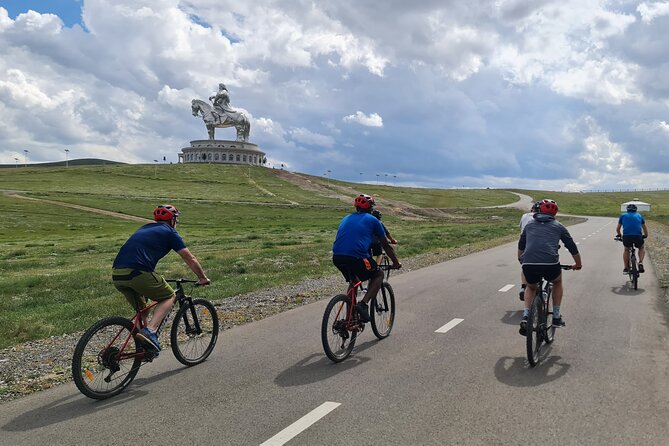 Full Day Mountain Biking Tour in Khan Khenty National Park - Pedaling Khentii steppe dirt roads with tea, lunch, and wide horizons