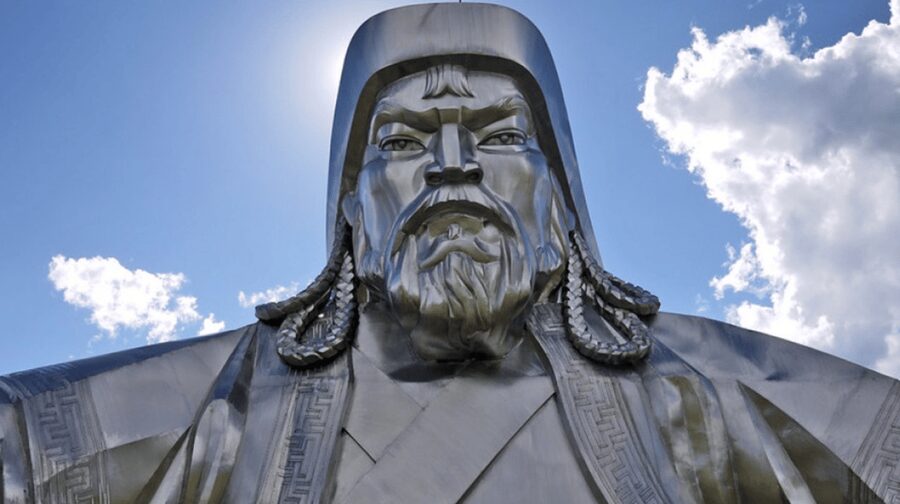GENGHIS KHAN STATUE COMPLEX: Half Day Private Tour - The Drive Out of Ulaanbaatar: More Than Just Transit