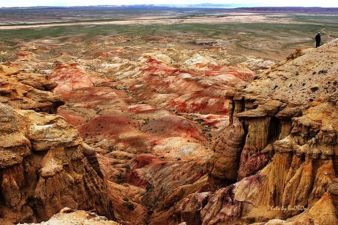 Gobi tour Mongolia 7 Days - Ulaanbaatar start: Gandan Monastery, the National Museum, and Sukhbaatar Square