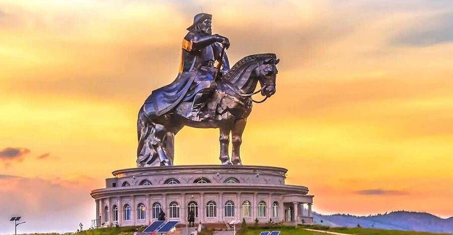 Mongolia: Genghis Khan Day Tour with Terelj National Park - Lunch, Local Food Stops, and Learning Mongolian Daily Life