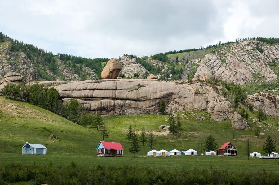 Mongolia: Genghis Khan Day Tour with Terelj National Park - Optional Ger Overnight: What Changes When You Stay Instead of Returning