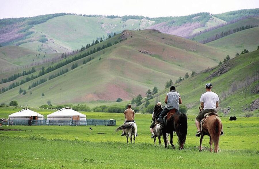 MONGOLIAN NOMADS: 2-Day Horse Trekking & Cow Milking Tour - From Ulaanbaatar to Töv: How the 2-Day Format Works