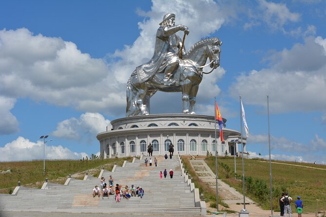 Private Day Tour: Terelj National Park + Genghis Khan's Statue .. - The morning drive from Ulaanbaatar, plus the Ovoo stop