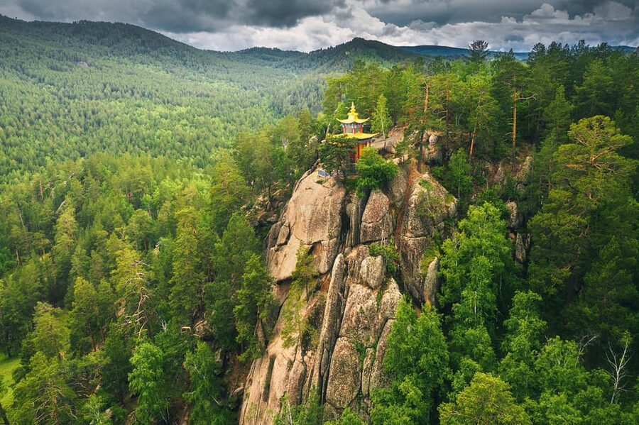 Sacred Landscapes: Exploring Aglag Buteel - Scenic stops, wildlife viewing chances, and the view payoff