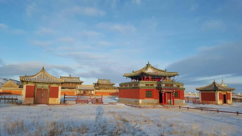 Ulaanbaatar: 4-Day Central Mongolia Winter Tour - Day 1: Elsen Tasarkhai Dunes, Khogn Khan Area, and a Camel Plus Nomad Home Night