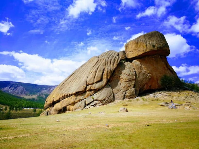 Ulaanbaatar: Chinggis Khaan Statue and Turtle Rock Day Tour - Early pickup and the long drive math (160 to 170 km)