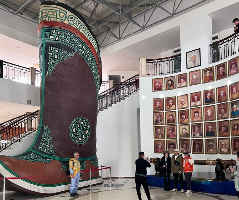 Ulaanbaatar: Chinggis Khan Statue and National Park Day Trip - Why this 6.5-hour loop works from Ulaanbaatar
