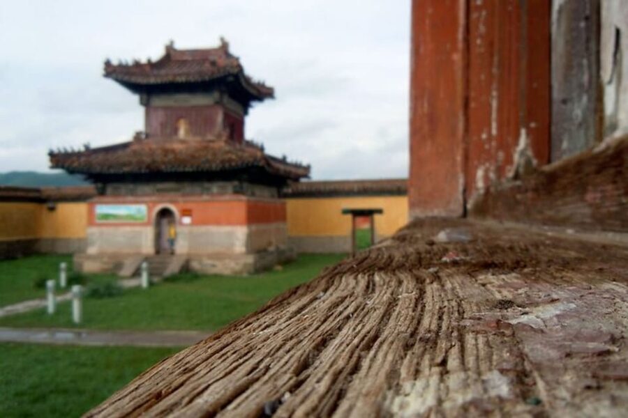 Ulaanbaatar: Private custom tour with a local guide - The walking plan: 2, 3, 4, 6, or 8 hours that fit your stamina