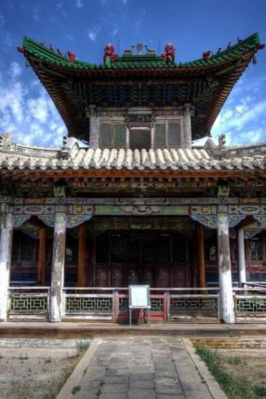 Ulaanbaatar Signature Tour – Mongolia’s Capital in One Day - Private pickup, a full day schedule, and the reality of city traffic